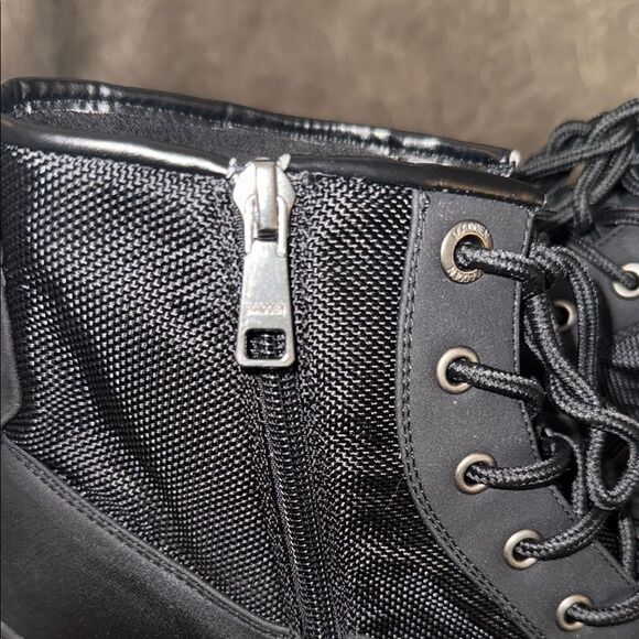 Steve Madden Black Men's Boots - Picture 7 of 10